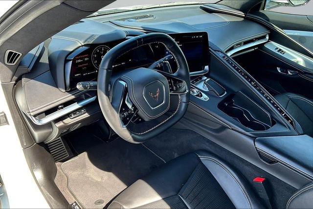 Used 2025 Chevrolet Corvette Stingray Premium Cpe w/ 3LT image 16