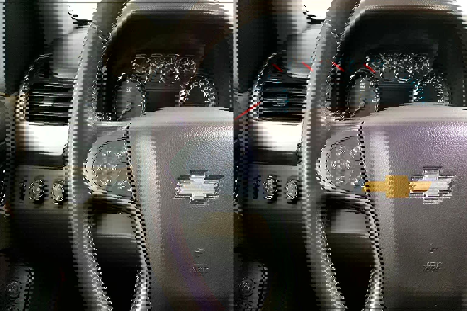 Used 2018 Chevrolet Tahoe LT w/ LT Signature Package AWD/4WD image 24