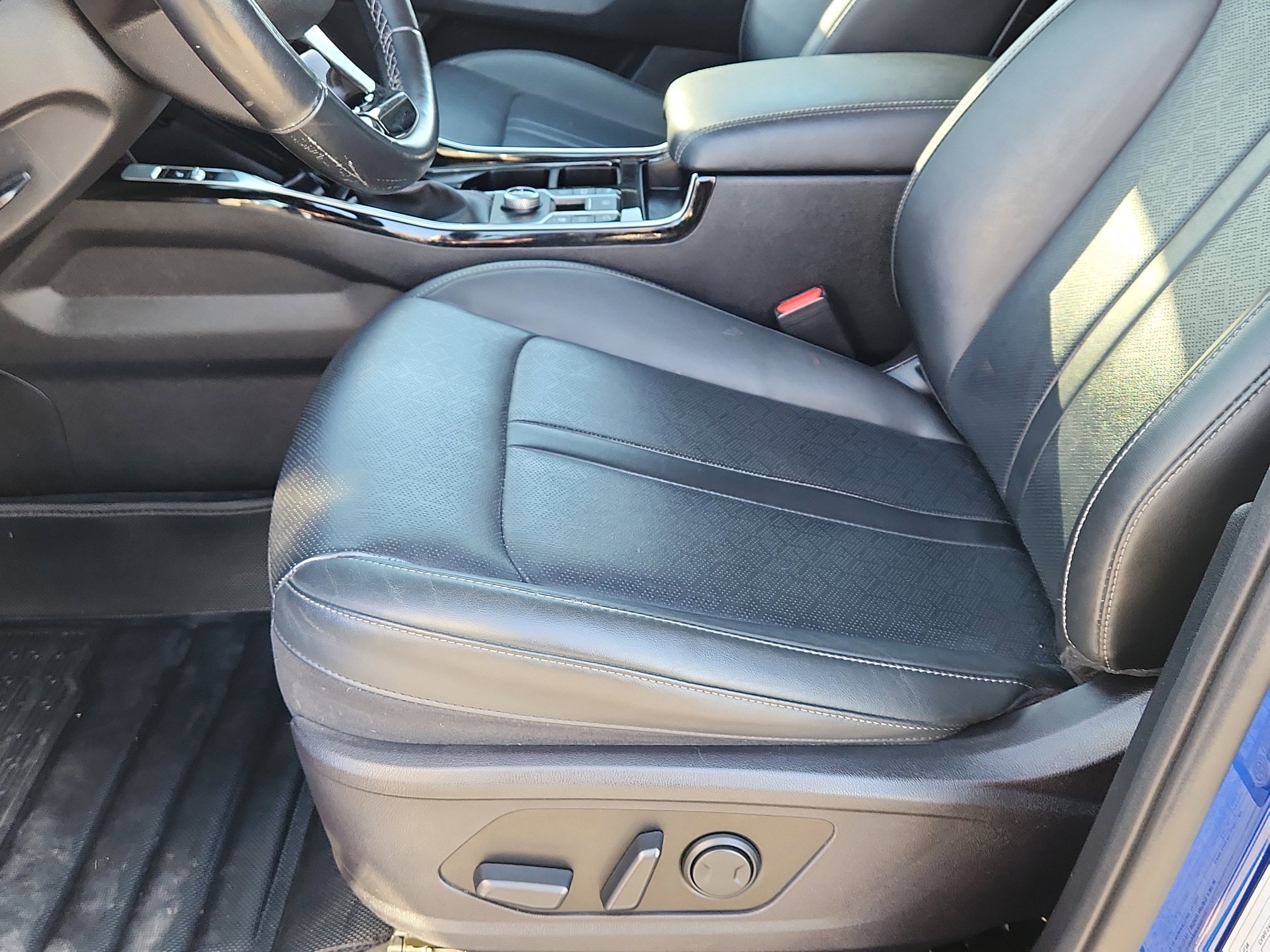 Used 2022 Kia Sorento EX AWD/4WD image 10