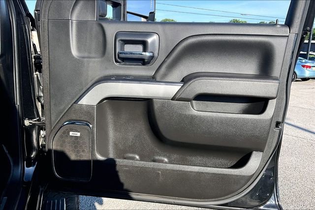 Used 2018 Chevrolet Silverado 2500 LTZ w/ Duramax Plus Package AWD/4WD image 26