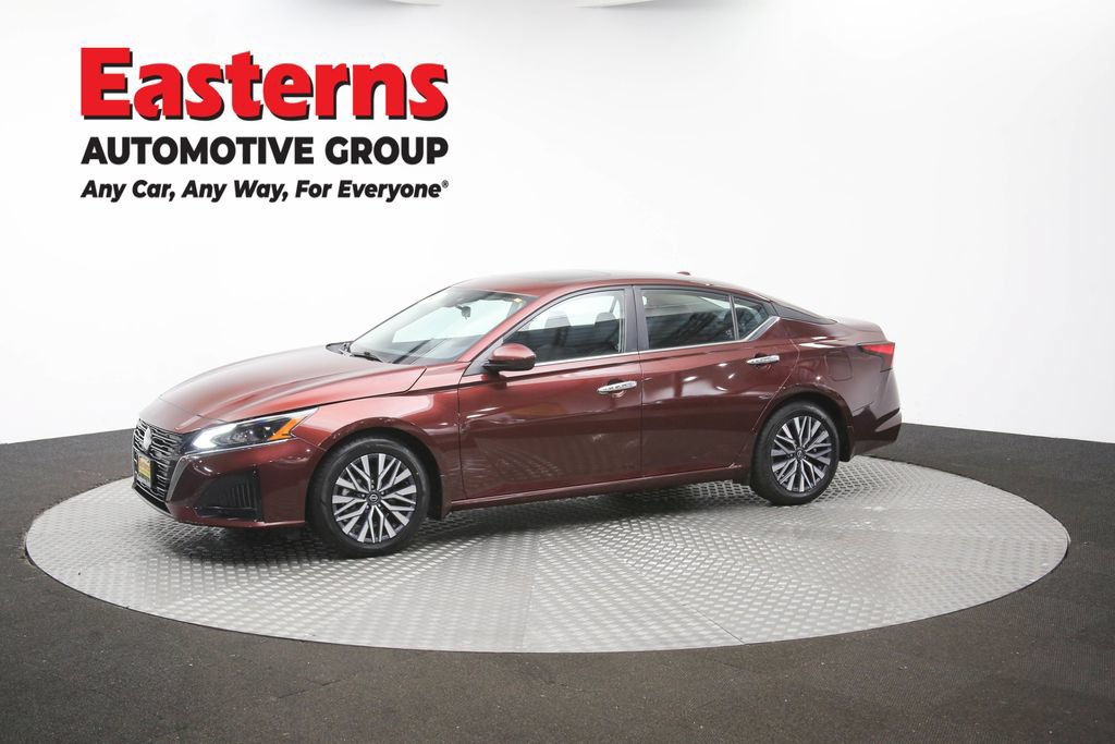 Used 2023 Nissan Altima 2.5 SV w/ SV Premium Package FWD image 62