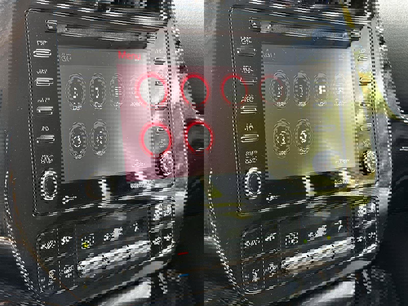 Used 2021 Toyota Prius Prime LE image 27