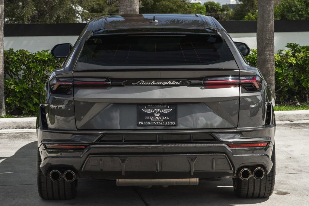 Used 2023 Lamborghini Urus Performante image 6