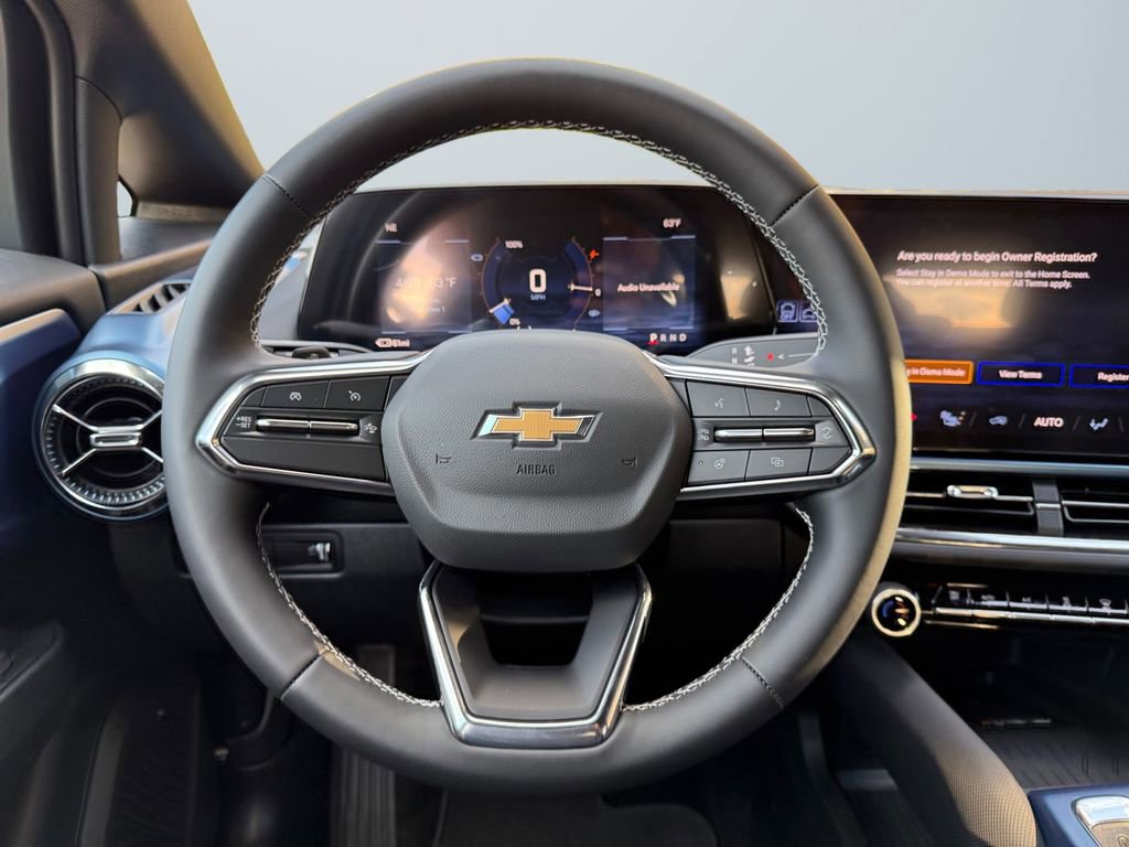 New 2026 Chevrolet Equinox EV LT image 12