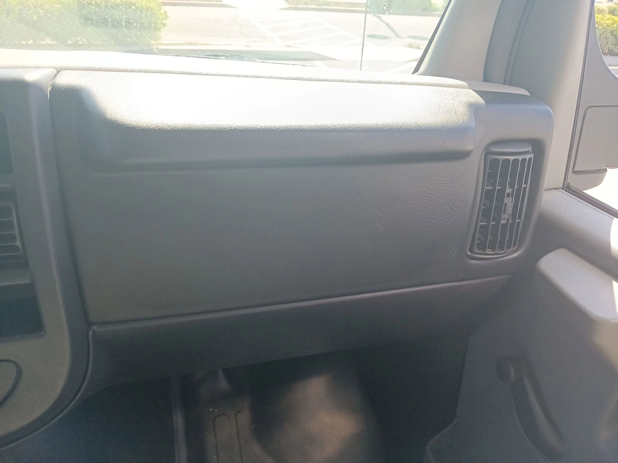 Used 2012 Chevrolet Express 3500 Extended w/ Chrome Appearance Package image 20