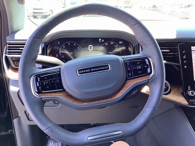 Used 2024 Jeep Grand Wagoneer Series III w/ Flexible Seating Group AWD/4WD image 11