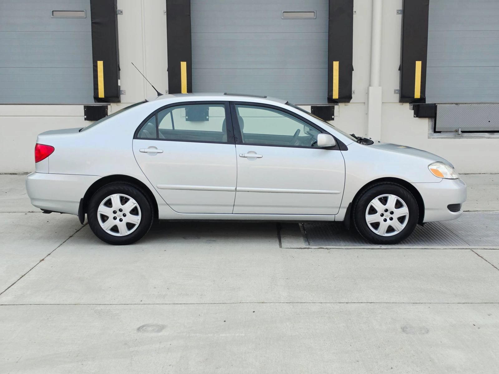 Used 2008 Toyota Corolla LE FWD image 6