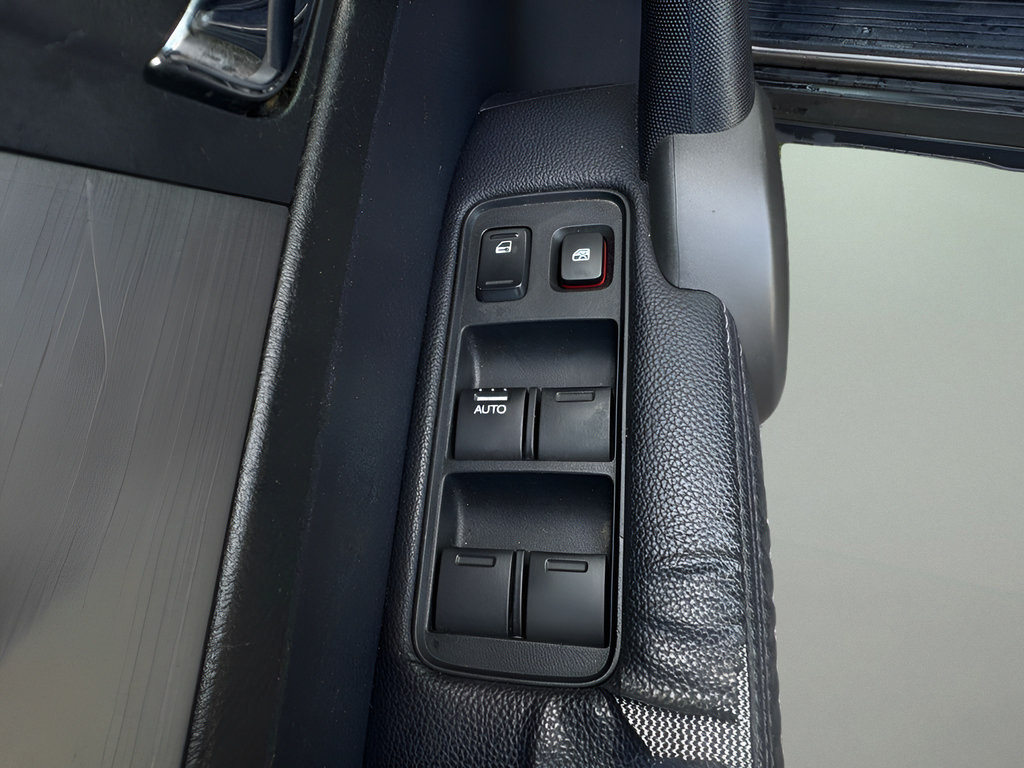 Used 2010 Honda CR-V EX-L image 13