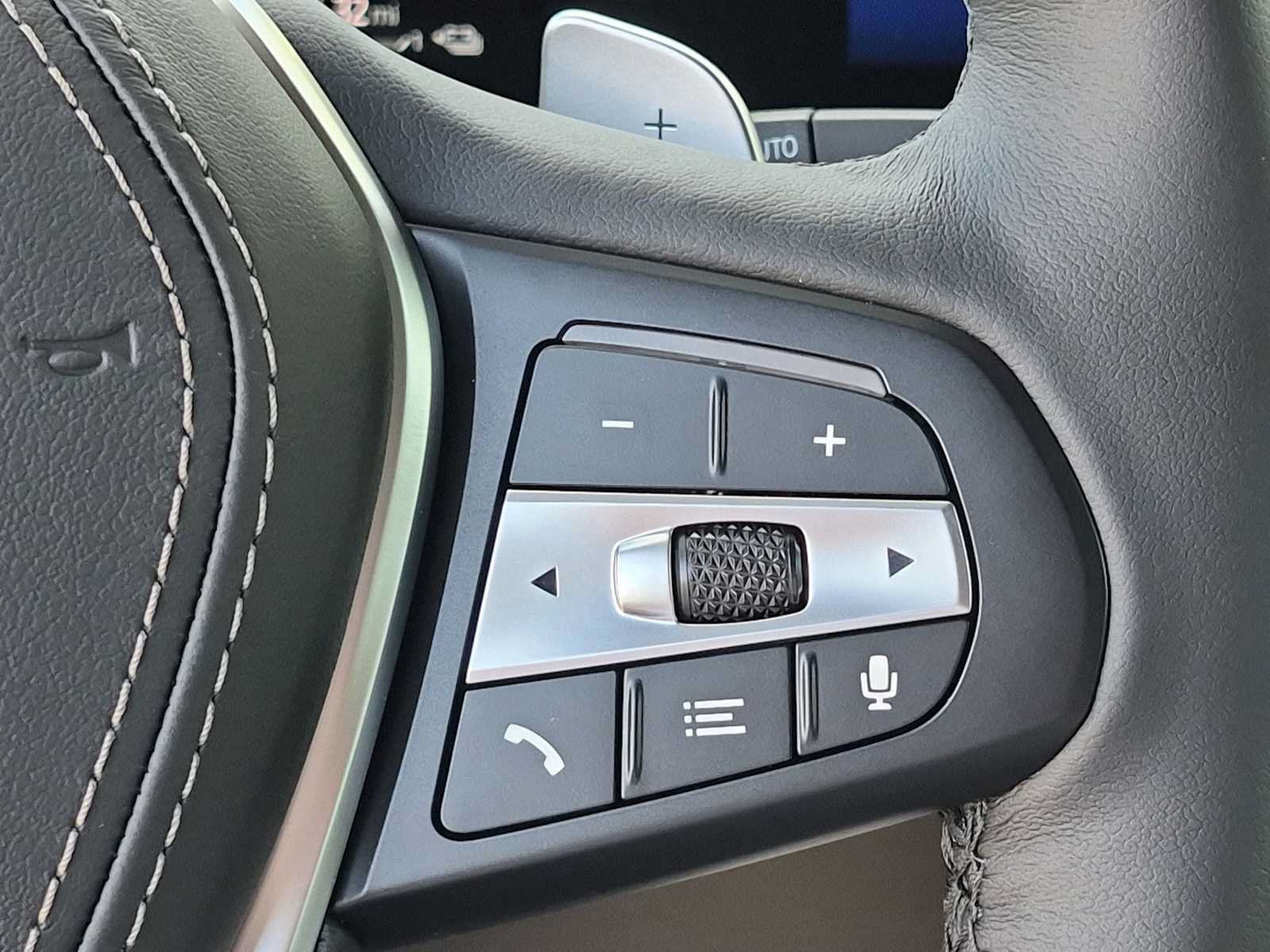 New 2026 BMW X5 xDrive50e AWD/4WD image 26