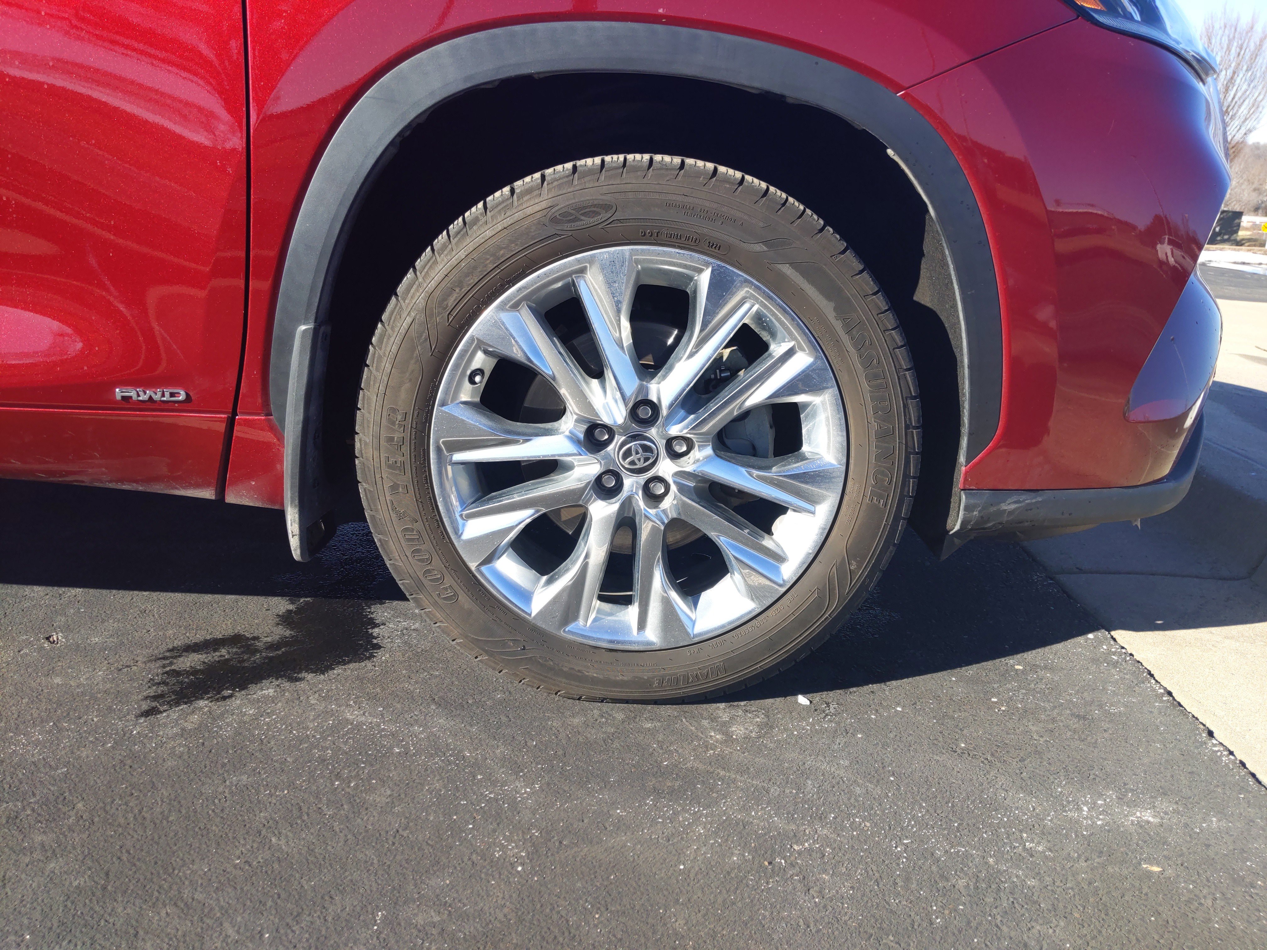 Certified 2021 Toyota Highlander Limited image 13