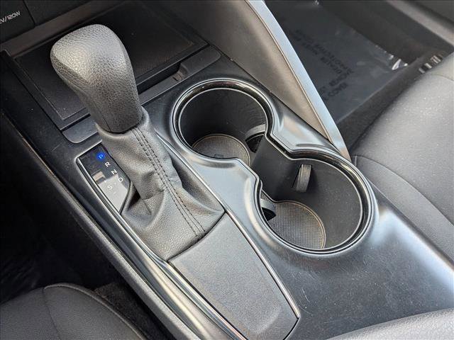 Used 2020 Toyota Camry LE image 13