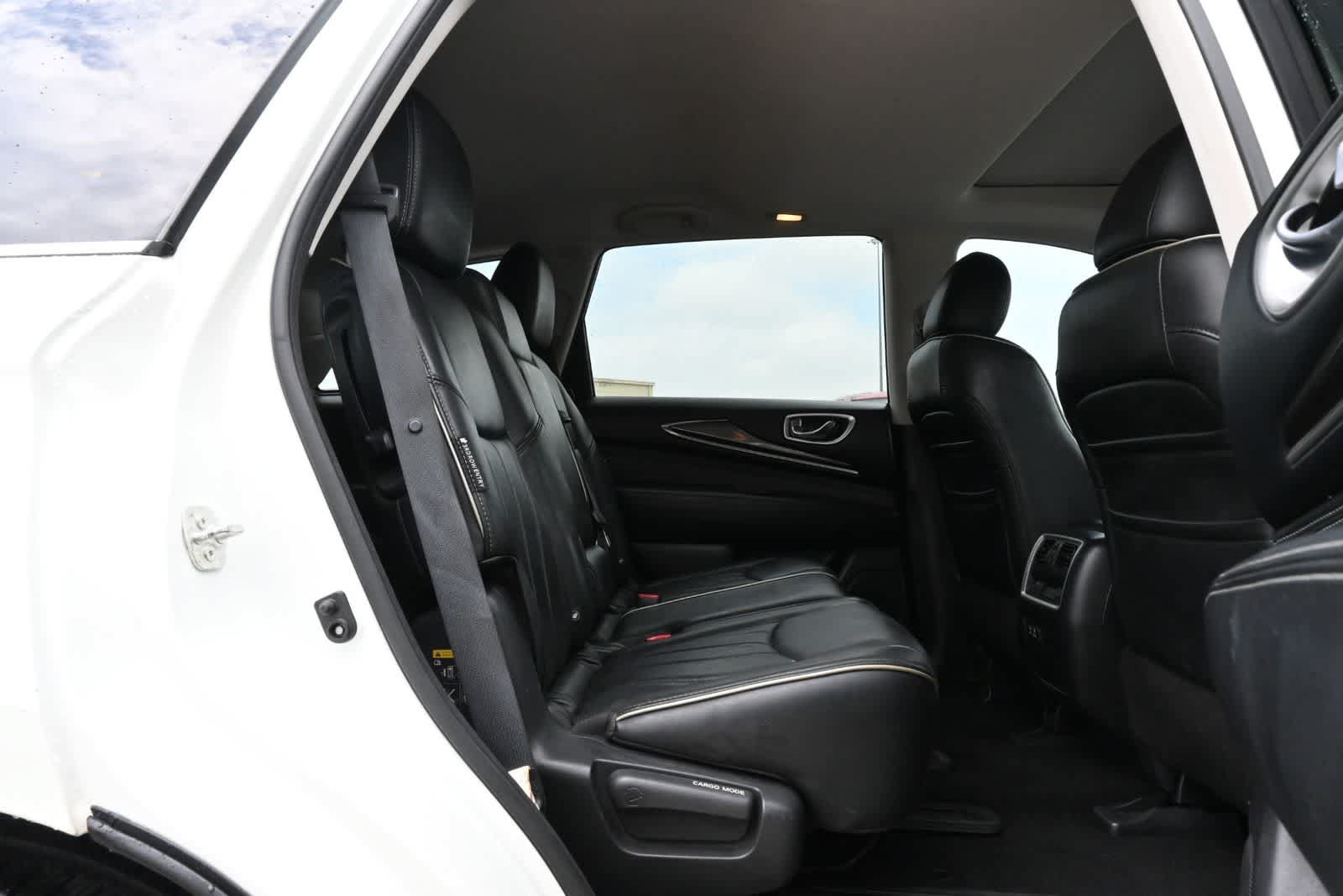 Used 2019 INFINITI QX60 Luxe w/ Essential Package FWD image 21