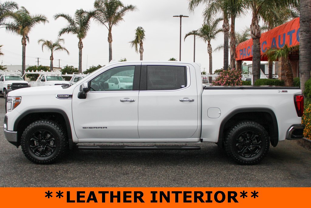 Used 2022 GMC Sierra 1500 SLT w/ X31 Off-Road Package image 5