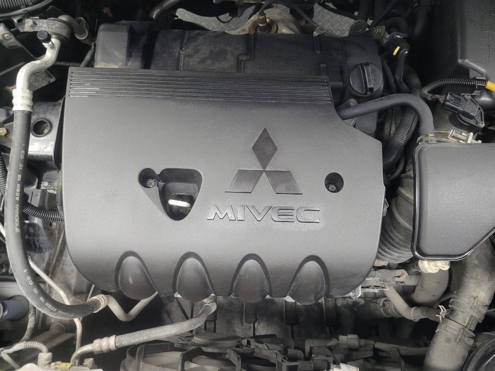 Used 2019 Mitsubishi Outlander SE image 30