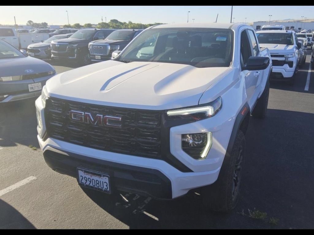 Used 2023 GMC Canyon Elevation AWD/4WD image 5