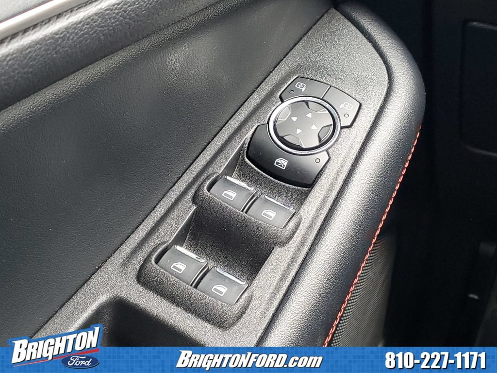 Certified 2024 Ford Edge ST-Line AWD/4WD image 17
