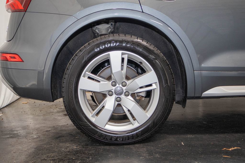 Used 2018 Audi Q5 2.0T Premium Plus image 6