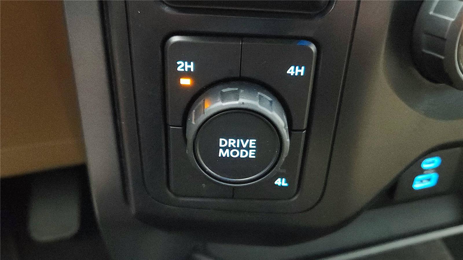 Used 2023 Ford F150 XLT AWD/4WD image 27