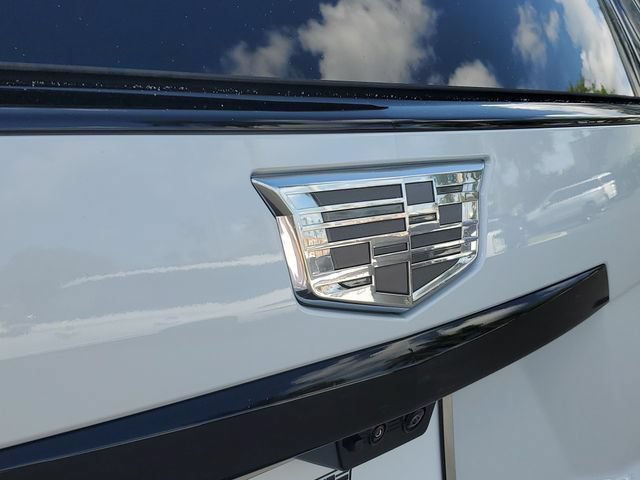 Certified 2026 Cadillac Escalade Platinum Sport w/ LPO, ONYX Package AWD/4WD image 29
