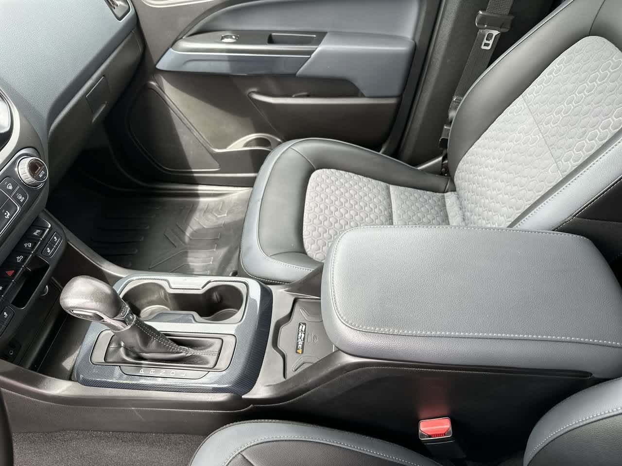 Used 2022 Chevrolet Colorado Z71 RWD image 24