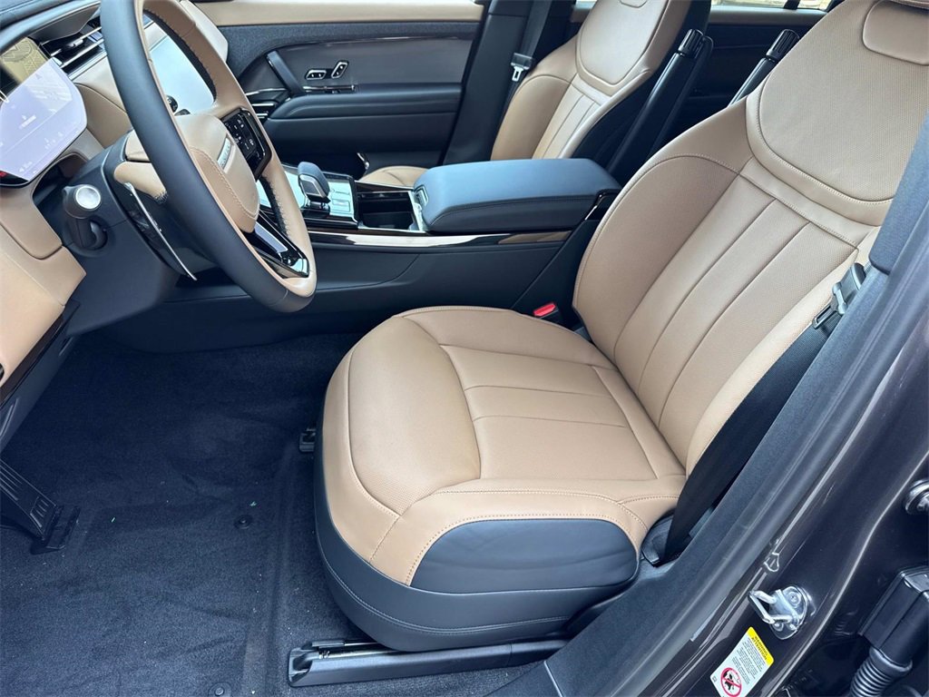New 2025 Land Rover Range Rover Sport Dynamic SE image 21