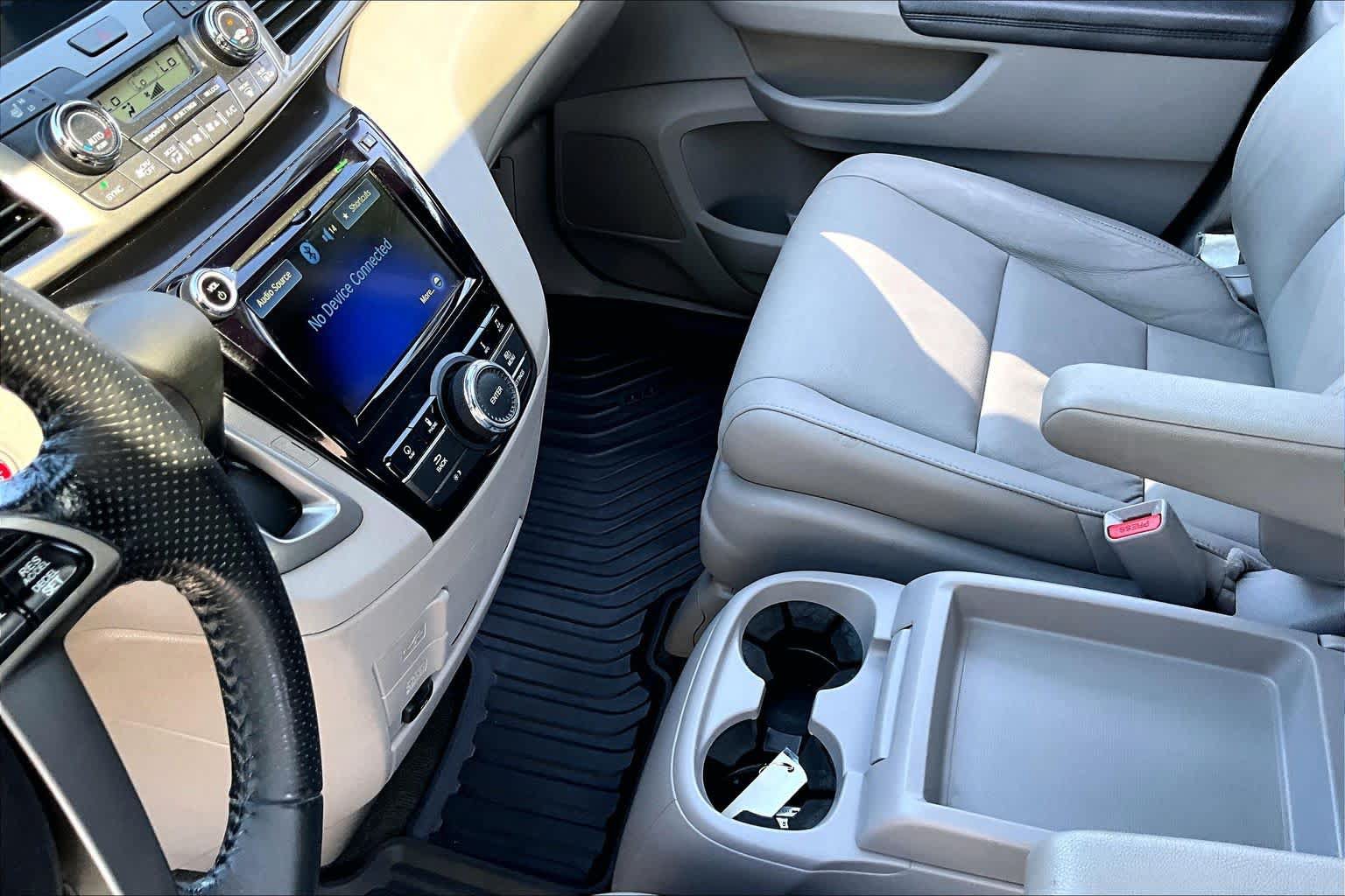 Used 2016 Honda Odyssey EX-L image 17