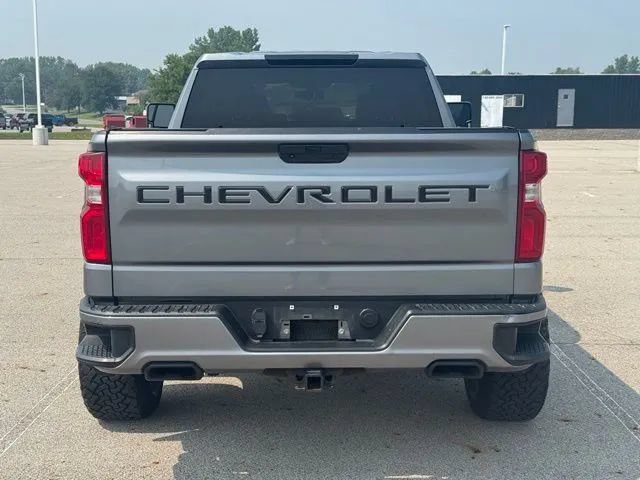 Used 2019 Chevrolet Silverado 1500 Custom w/ Custom Convenience Package AWD/4WD image 6