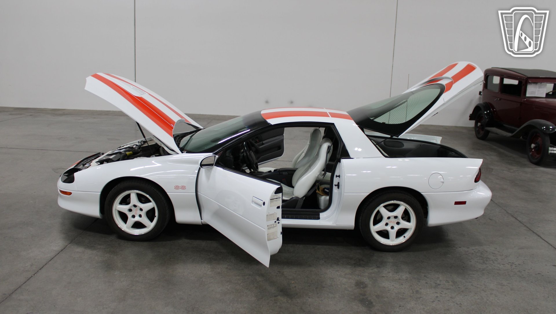 Used 1997 Chevrolet Camaro SS w/ SS Alteration Pkg RWD image 29
