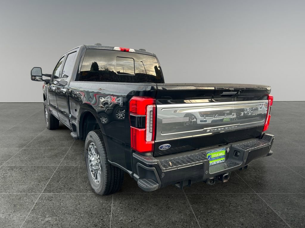 Used 2023 Ford F350 Limited image 5