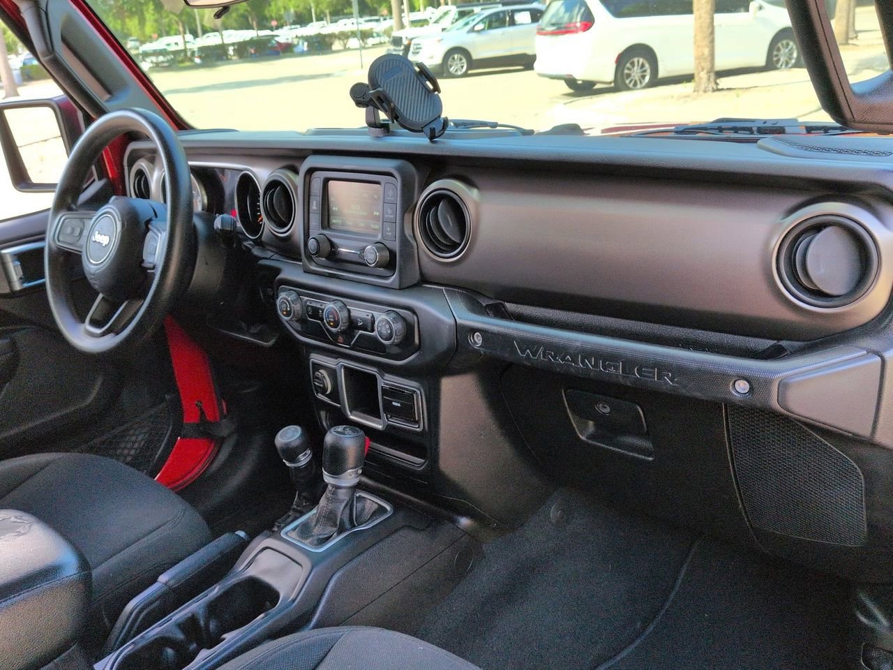 Used 2018 Jeep Wrangler Unlimited Sport AWD/4WD image 25
