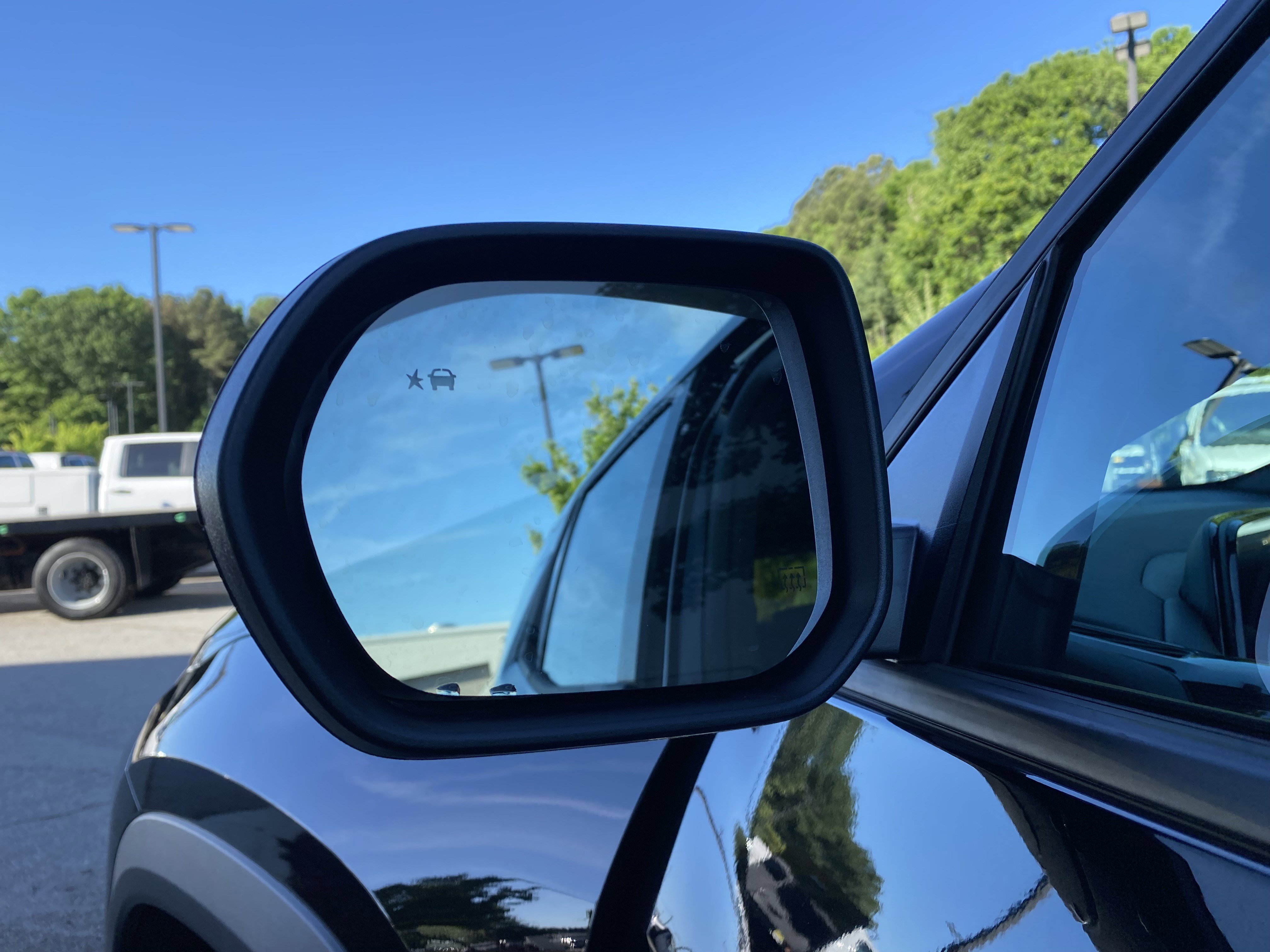 Used 2026 Chevrolet Equinox LT image 39