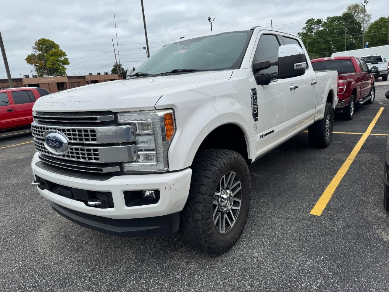 Used 2017 Ford F250 Platinum w/ Platinum Ultimate Package AWD/4WD image 8