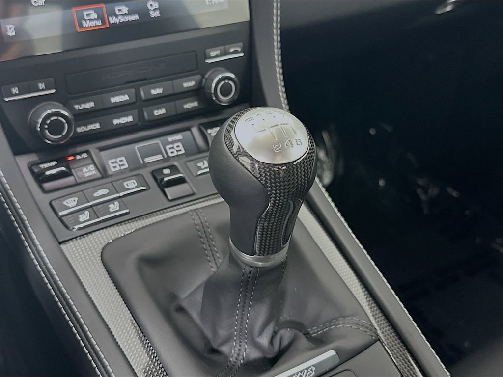 New 2025 Porsche 718 Cayman RWD image 17