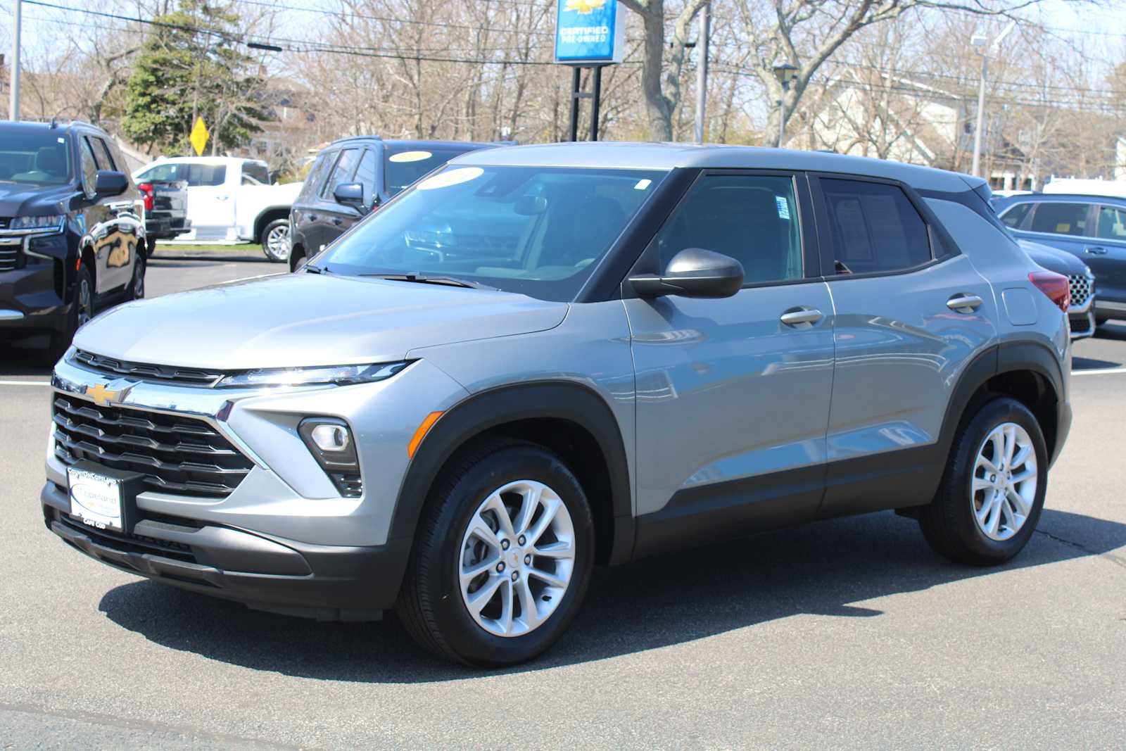 Certified 2024 Chevrolet TrailBlazer LS w/ LS Convenience Package FWD image 3