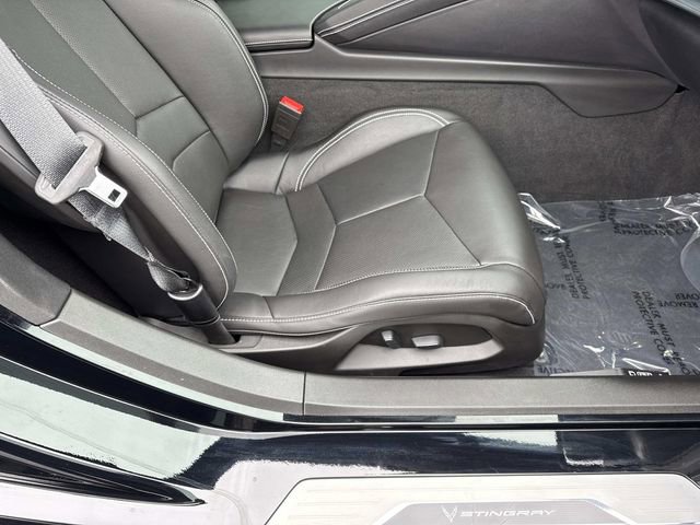 Used 2020 Chevrolet Corvette Stingray Coupe w/ Z51 Performance Package image 15