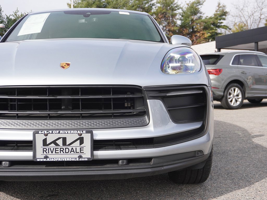 Used 2022 Porsche Macan image 15