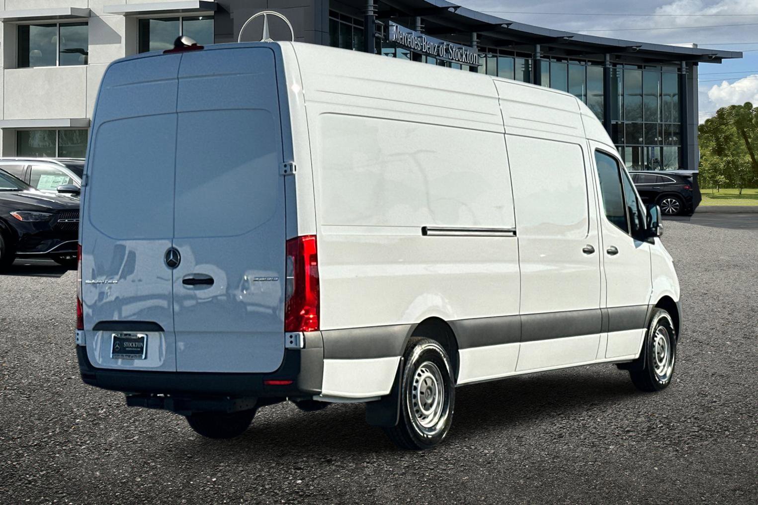 New 2025 Mercedes-Benz Sprinter 2500 image 4