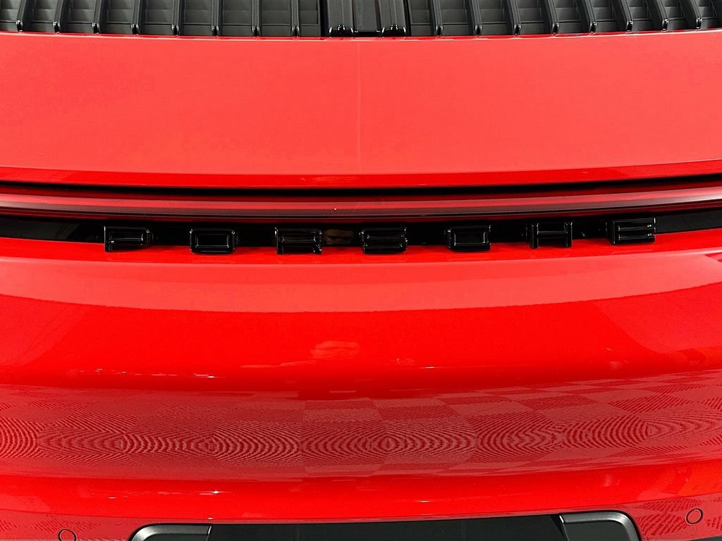 Certified 2021 Porsche 911 Carrera RWD image 33