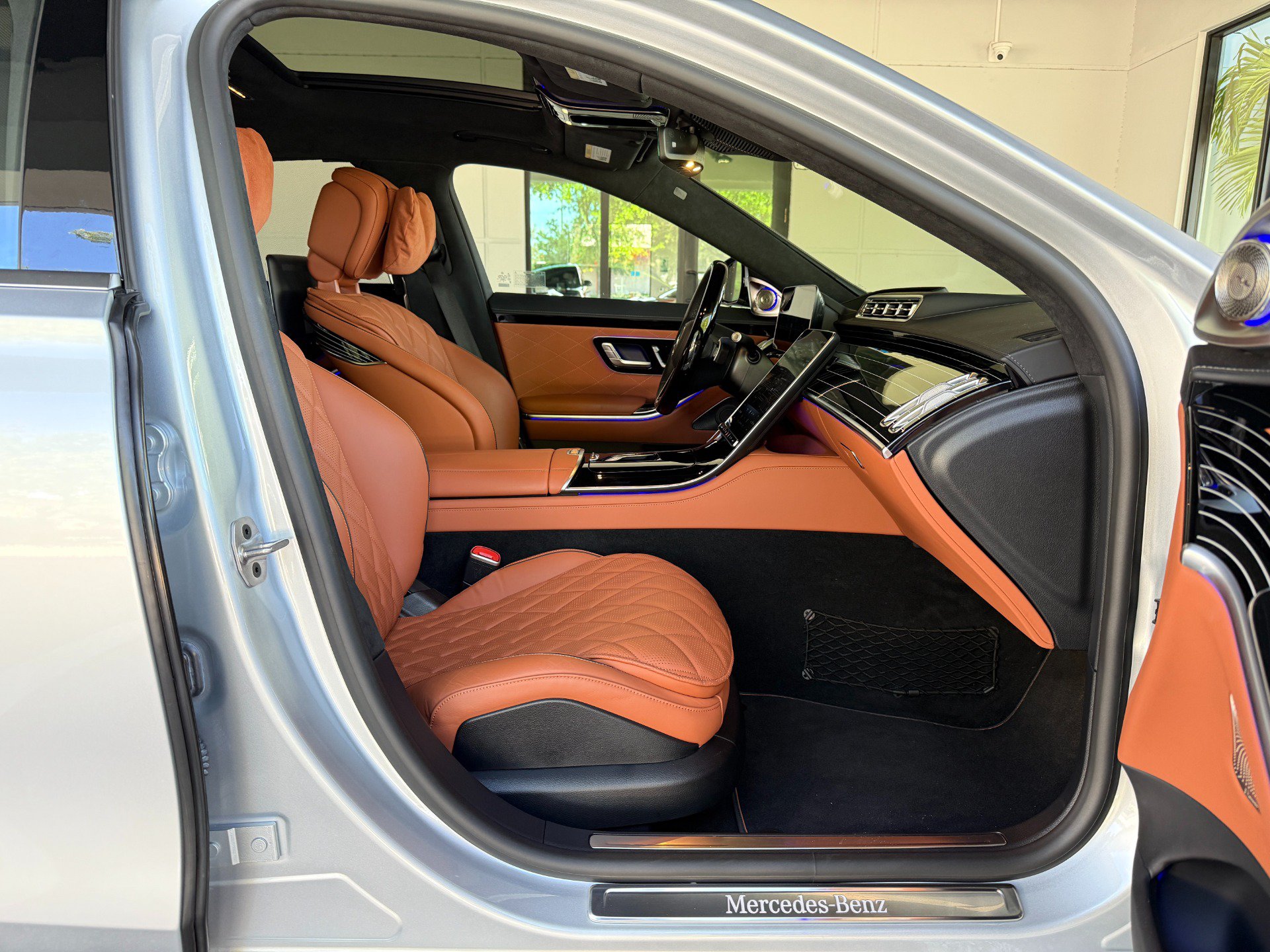 Used 2023 Mercedes-Benz S 580e 4MATIC Sedan image 31