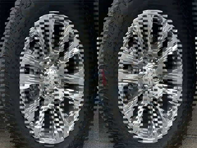 Used 2023 GMC Sierra 1500 Denali w/ Technology Package image 10