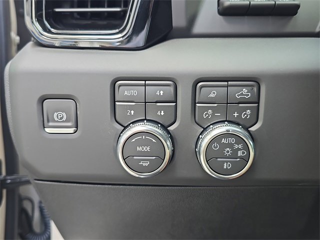 New 2026 GMC Sierra 2500 AT4 w/ AT4 Premium Plus Package image 24