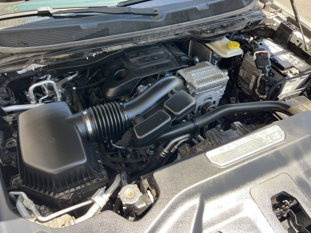 Used 2022 Jeep Wagoneer Series II AWD/4WD image 31
