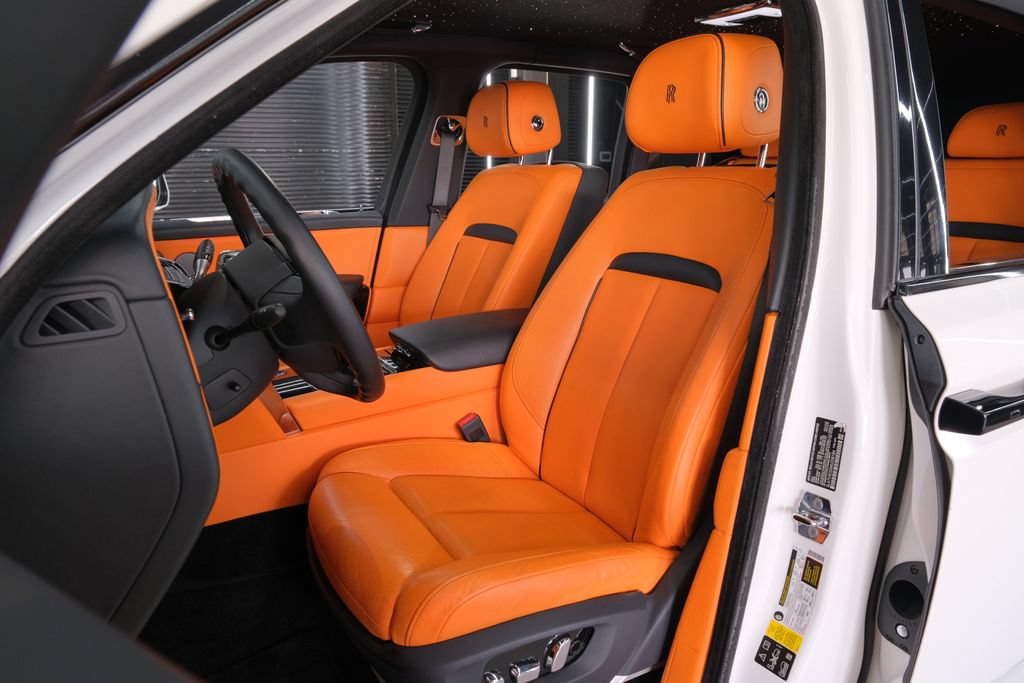 Used 2021 Rolls-Royce Cullinan AWD/4WD image 13