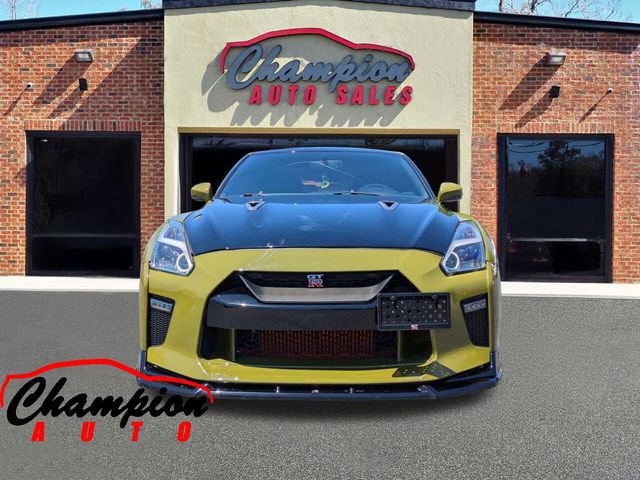 Used 2014 Nissan GT-R Premium AWD/4WD image 7