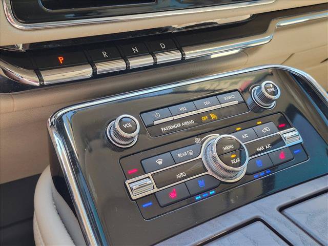 Used 2019 Lincoln Navigator Reserve w/ Cargo Package AWD/4WD image 12