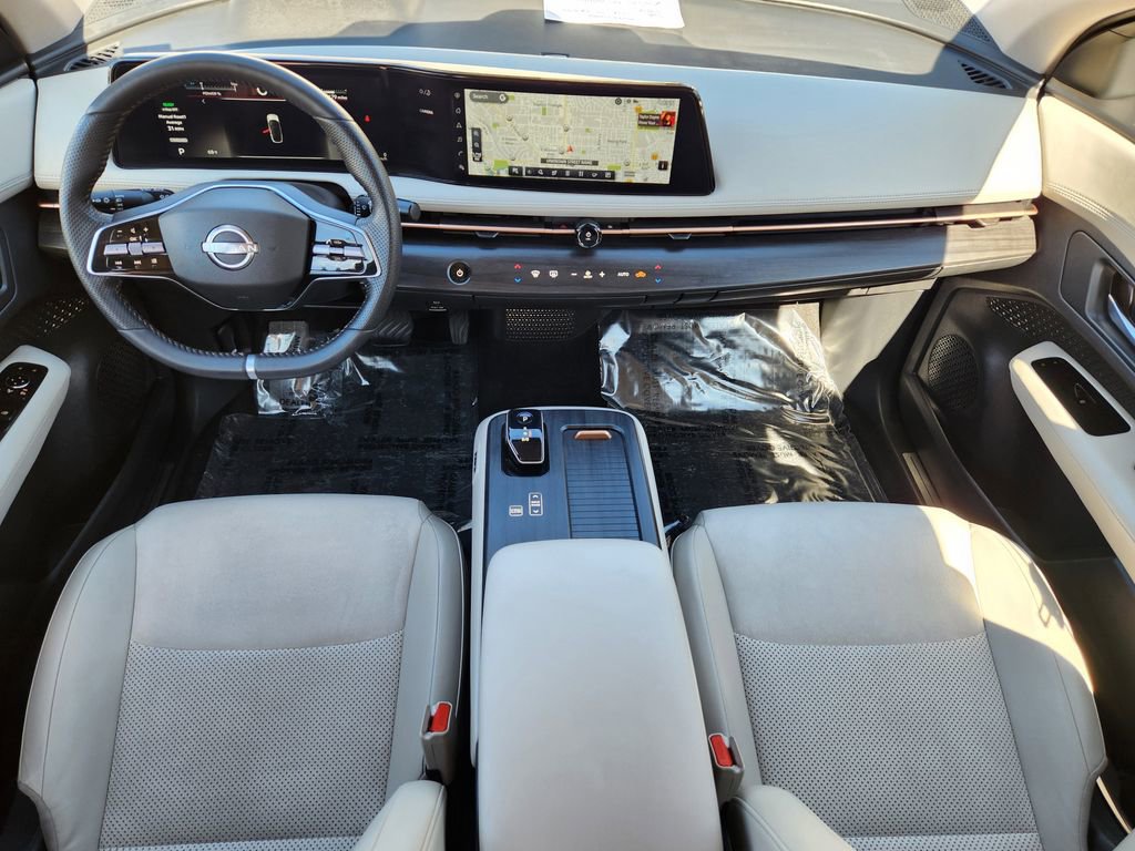 Used 2024 Nissan Ariya AWD image 11