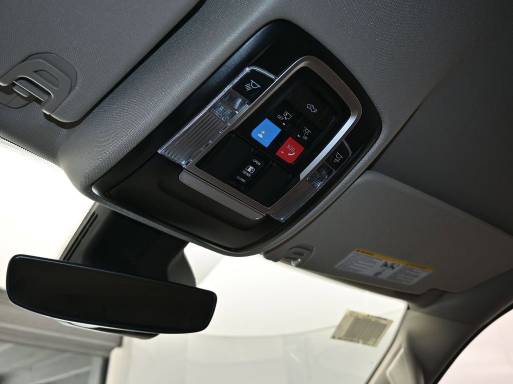 New 2025 RAM 1500 Limited image 20