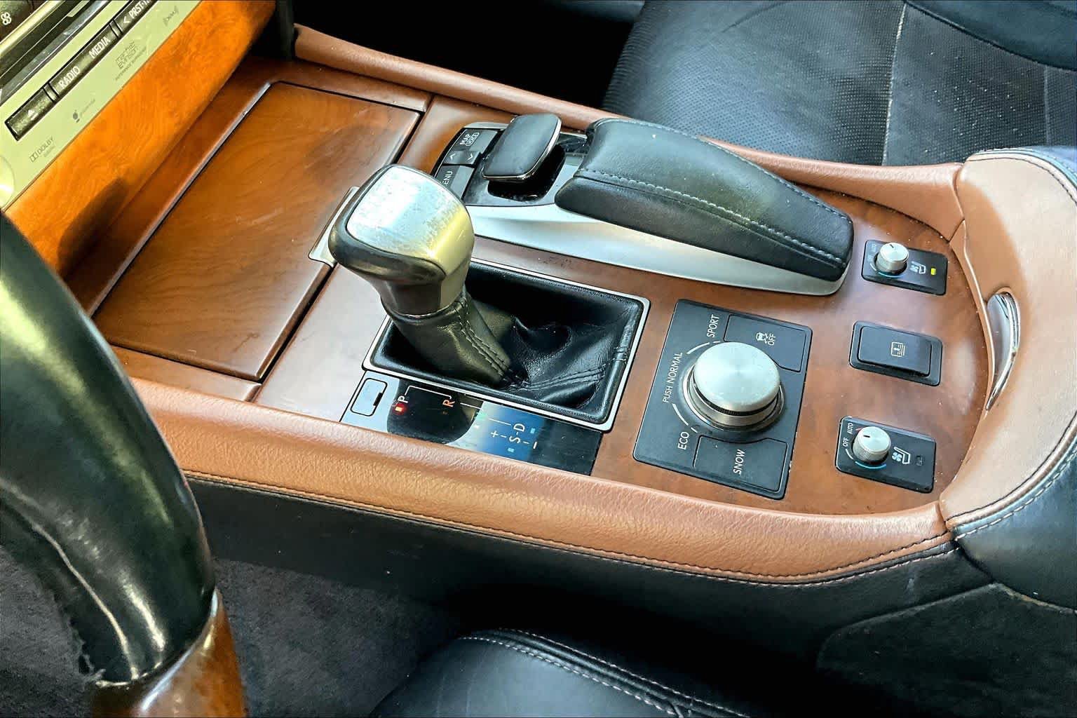Used 2013 Lexus LS 460 L AWD/4WD image 16