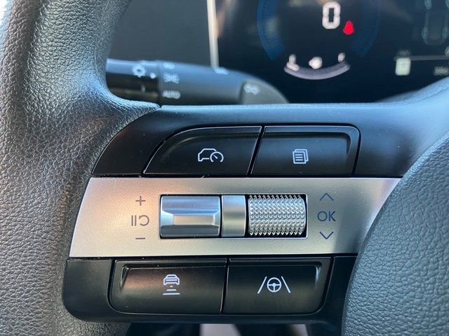 Used 2025 Hyundai Tucson SEL image 3