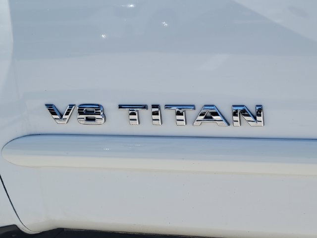 Used 2012 Nissan Titan SV w/ SV Premium Utility Pkg AWD/4WD image 19